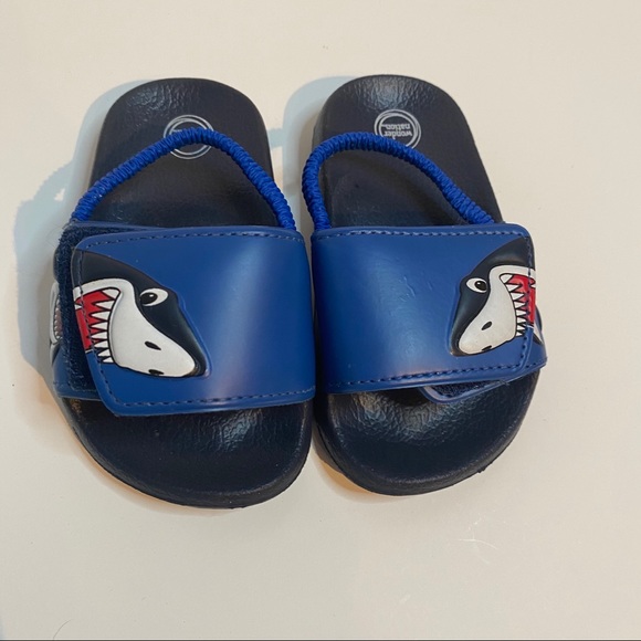 wonder nation shark shoes